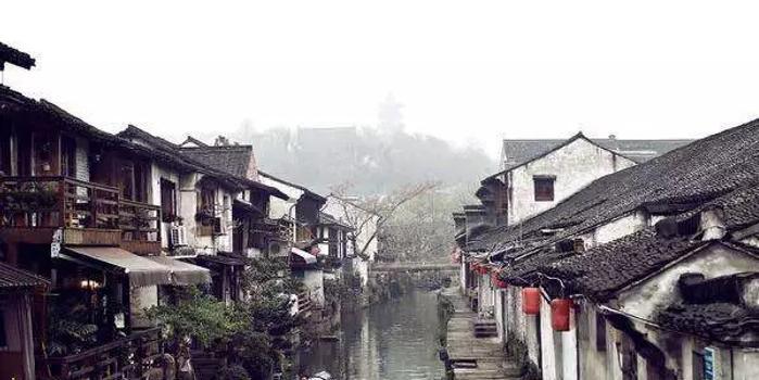恐龙绝地逃生